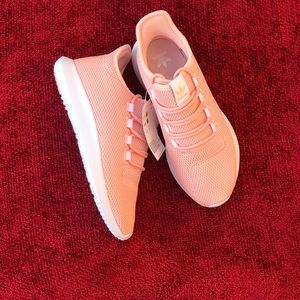 NWT ADIDAS Tubular Shadow